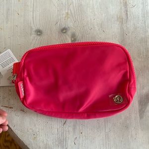 Lululemon is everywhere belt bag in lipgloss